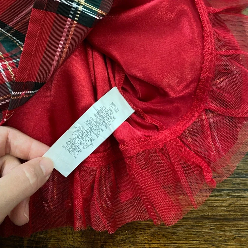Children’s Place- toddler girl 4T Black Velvet Top Red Plaid Bow Skirt holiday